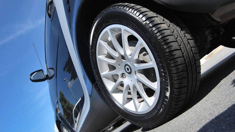 Hướng dẫn cách bảo quản lốp xe ô tô bền lâu